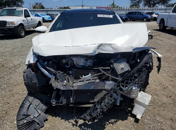 WDD3G4EB4KW027461 2019 MERCEDES-BENZ A White Front view