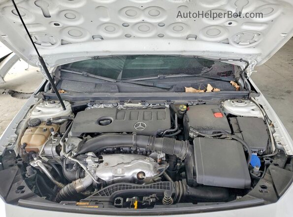 WDD3G4EB4LW039451 2020 MERCEDES-BENZ A White უკანა სალონის ხედი