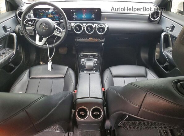 WDD3G4EB5KW001161 2019 MERCEDES-BENZ A White Առջևի վահանակի տեսք