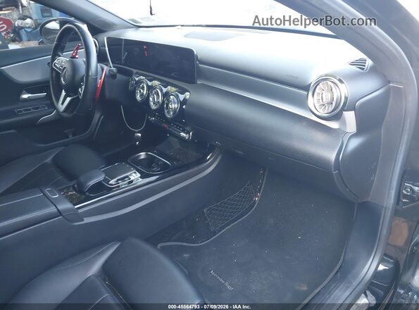 WDD3G4EB5KW003119 2019 MERCEDES-BENZ A 220 Black Սալոնի դիմացի տեսք