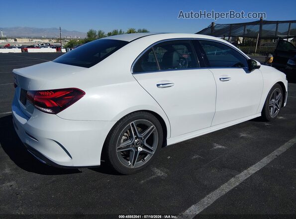 WDD3G4EB6KW033911 2019 MERCEDES-BENZ A 220 Белый Задняя правая четверть