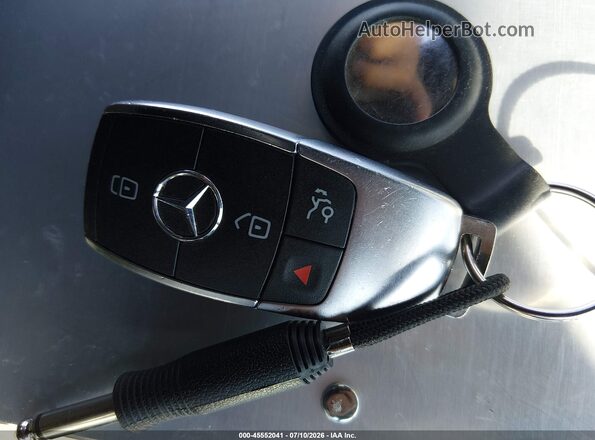 WDD3G4EB6KW033911 2019 MERCEDES-BENZ A 220 Белый Вид панели приборов