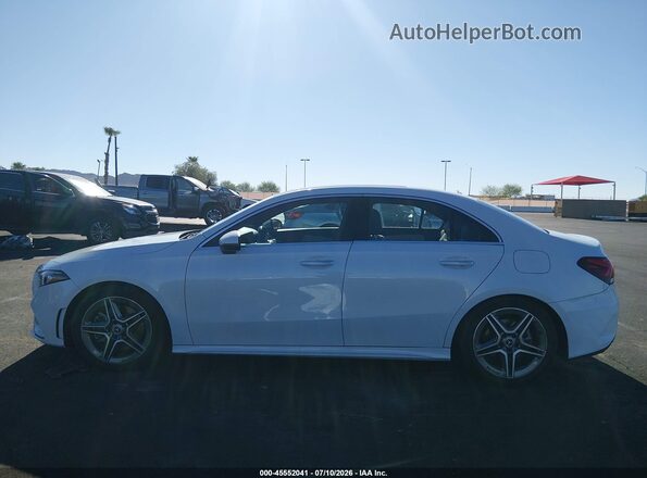 WDD3G4EB6KW033911 2019 MERCEDES-BENZ A 220 Белый 