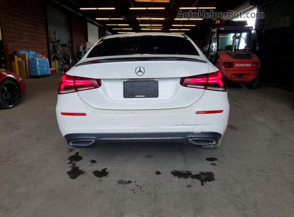 WDD3G4EB7KW021119 2019 MERCEDES-BENZ A White Rear view