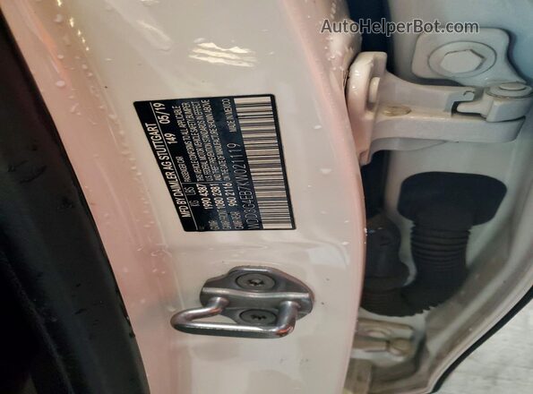 WDD3G4EB7KW021119 2019 MERCEDES-BENZ A White Engine compartment view