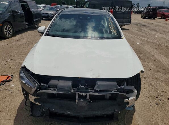 WDD3G4EBXKW021826 2019 MERCEDES-BENZ A White Widok z przodu