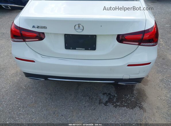 WDD3G4EBXKW035449 2019 MERCEDES-BENZ A 220 White 