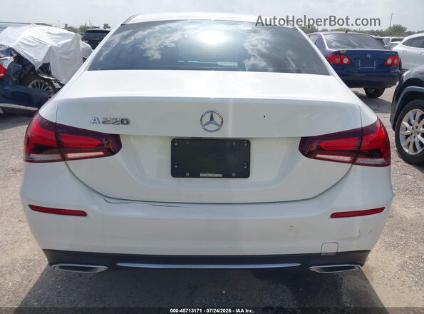 WDD3G4EBXKW035449 2019 MERCEDES-BENZ A 220 White 