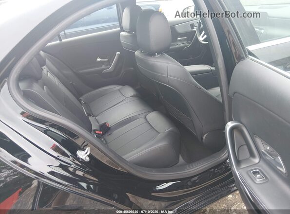 WDD3G4FB1KW019929 2019 MERCEDES-BENZ A 220 Black Вид наклейки з VIN-кодом