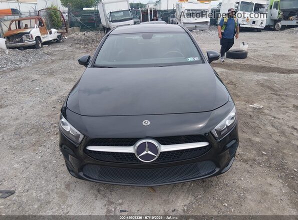 WDD3G4FB1KW019929 2019 MERCEDES-BENZ A 220 Black Вид спереду