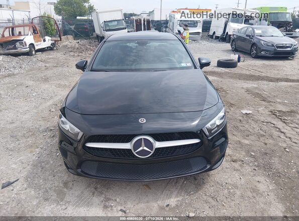WDD3G4FB1KW019929 2019 MERCEDES-BENZ A 220 Black Вид щитка приладів
