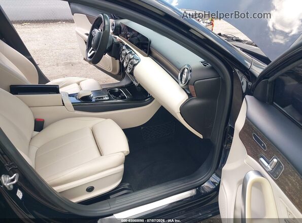 WDD3G4FB1KW024175 2019 MERCEDES-BENZ A 220 Black Front interior view