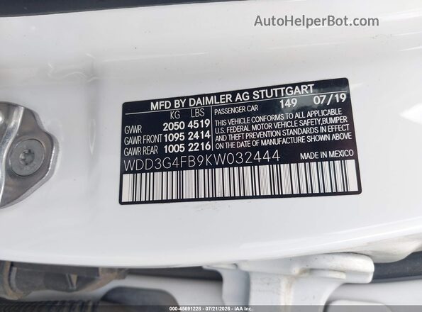 WDD3G4FB9KW032444 2019 MERCEDES-BENZ A 220 White Շարժիչի բաժամունքի տեսք