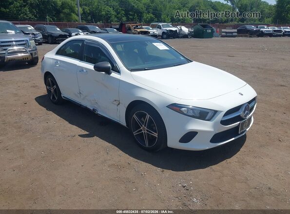 WDD3G4FBXKW017872 2019 MERCEDES-BENZ A 220 White წინა ხედი