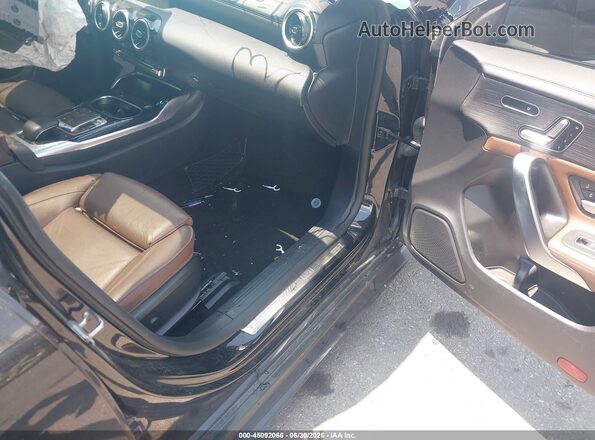 WDD5J5DB2LN007783 2020 MERCEDES-BENZ AMG CLA 45 Black წინა სალონის ხედი