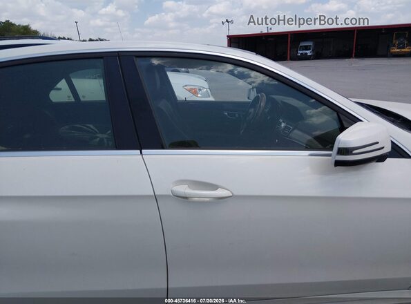 WDDHF5KB4GB169715 2016 MERCEDES-BENZ E-CLASS White Widok zestawu wskaźników