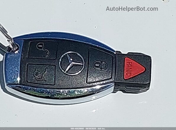 WDDHF5KB4GB188099 2016 MERCEDES-BENZ E-CLASS White Widok deski rozdzielczej