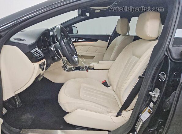 WDDLJ7DB1HA195374 2017 MERCEDES-BENZ CLS-CLASS Black წინა სალონის ხედი