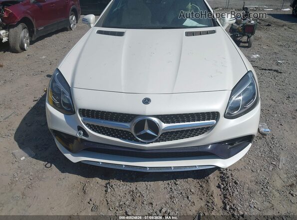 WDDPK3JA4KF161068 2019 MERCEDES-BENZ SLC 300 White Սարքավորումների վահանակի տեսք