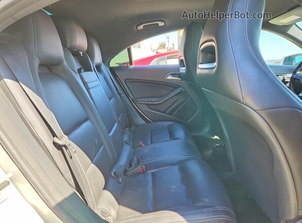 WDDSJ4EB0GN344695 2016 MERCEDES-BENZ CLA-CLASS White უკანა სავარძლების ხედი