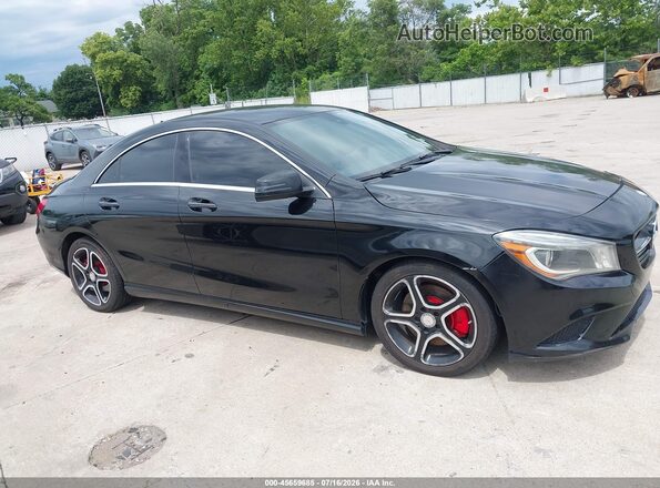 WDDSJ4EB0GN378586 2016 MERCEDES-BENZ CLA 250 Black Widok wnętrza z tyłu