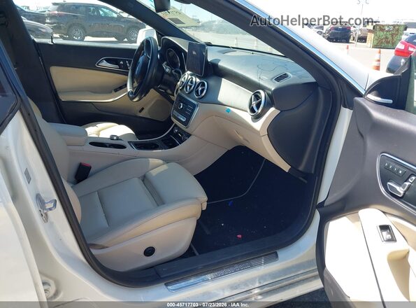 WDDSJ4EB0HN486725 2017 MERCEDES-BENZ CLA 250 White წინა სალონის ხედი