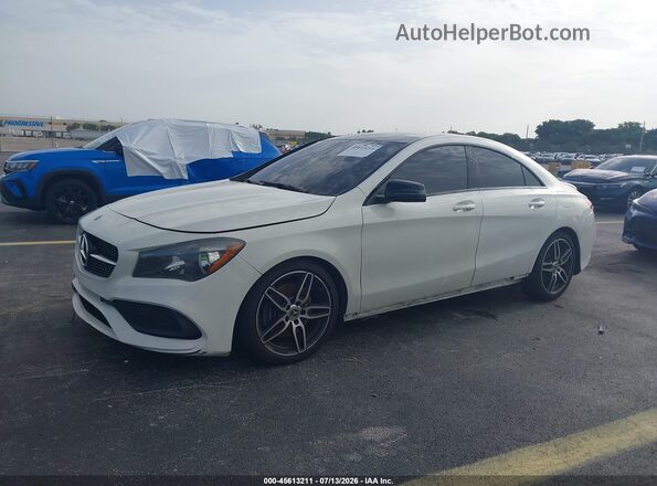 WDDSJ4EB0JN544631 2018 MERCEDES-BENZ CLA 250 Beige Widok z przodu