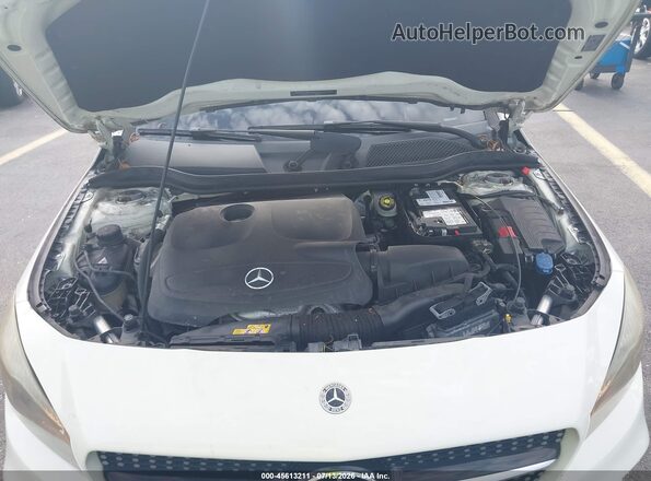 WDDSJ4EB0JN544631 2018 MERCEDES-BENZ CLA 250 Beige Widok z tyłu