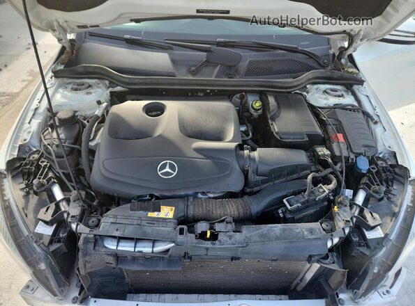 WDDSJ4EB1HN441275 2017 MERCEDES-BENZ CLA-CLASS White Սալոնի հետևի տեսք
