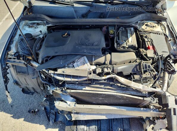 WDDSJ4EB1JN585267 2018 MERCEDES-BENZ CLA-CLASS Белый Вид задней части салона