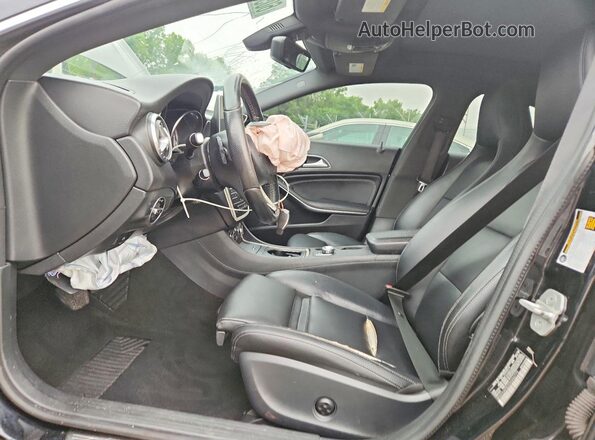 WDDSJ4EB2GN346772 2016 MERCEDES-BENZ CLA-CLASS Black Vista interior delantera