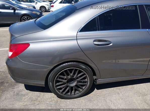 WDDSJ4EB2HN465312 2017 MERCEDES-BENZ CLA 250 Gray Widok z przodu