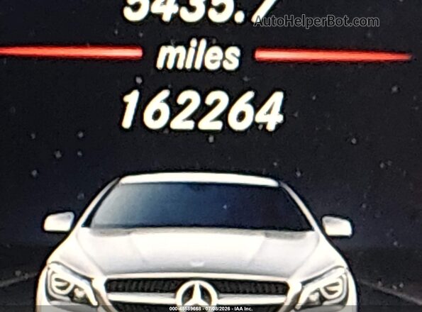 WDDSJ4EB2JN528995 2018 MERCEDES-BENZ CLA 250 Blue Սալոնի 360 աստիճան տեսք