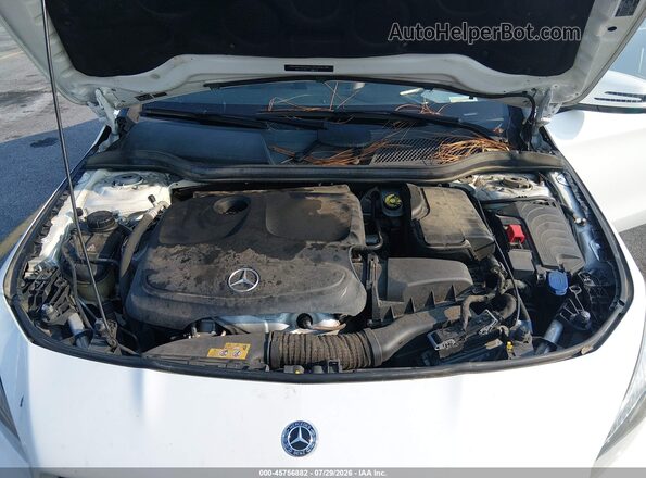WDDSJ4EB2JN627901 2018 MERCEDES-BENZ CLA 250 White უკანა ხედი