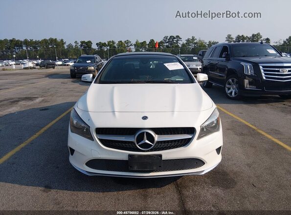 WDDSJ4EB2JN627901 2018 MERCEDES-BENZ CLA 250 White ხელსაწყოთა პანელის ხედი