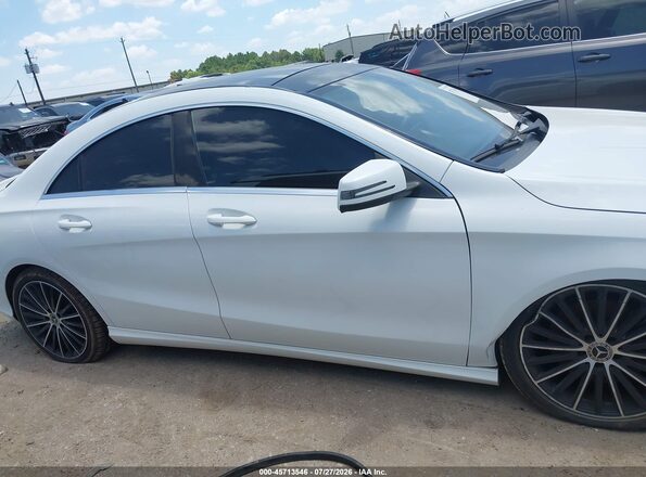 WDDSJ4EB2JN642317 2018 MERCEDES-BENZ CLA 250 White Панорамний вид салону 360°