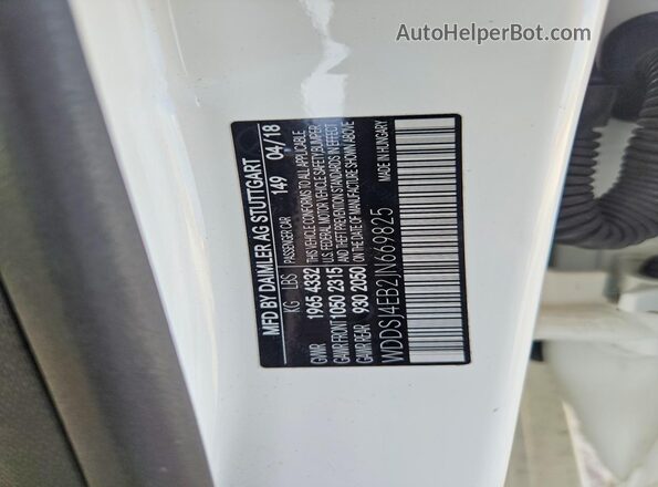 WDDSJ4EB2JN669825 2018 MERCEDES-BENZ CLA-CLASS White Շարժիչի բաժամունքի տեսք