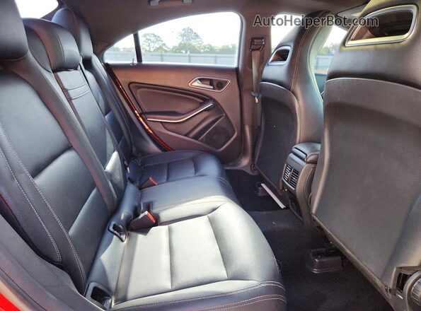 WDDSJ4EB3GN294939 2016 MERCEDES-BENZ CLA-CLASS Red უკანა სავარძლების ხედი