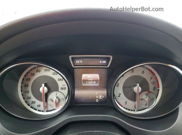 WDDSJ4EB3GN324134 2016 MERCEDES-BENZ CLA-CLASS White ხელსაწყოთა პანელის ხედი