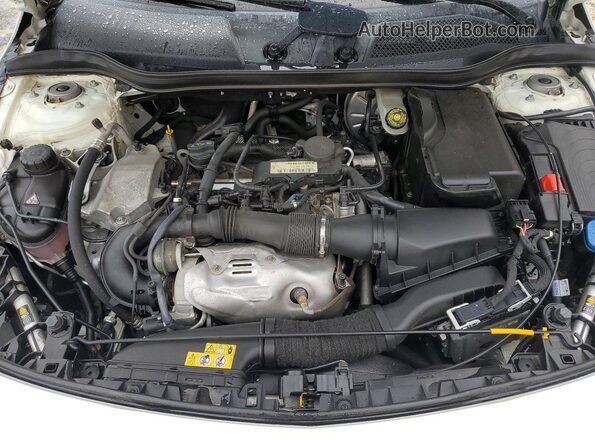 WDDSJ4EB3GN324134 2016 MERCEDES-BENZ CLA-CLASS White უკანა სალონის ხედი