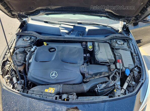 WDDSJ4EB3KN768154 2019 MERCEDES-BENZ CLA-CLASS Black უკანა სალონის ხედი