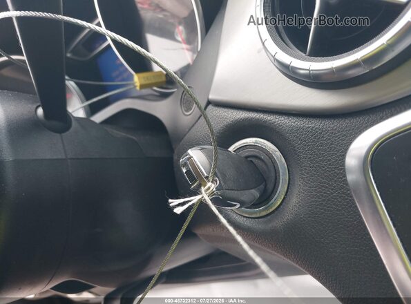 WDDSJ4EB4HN399961 2017 MERCEDES-BENZ CLA 250 Black Widok deski rozdzielczej