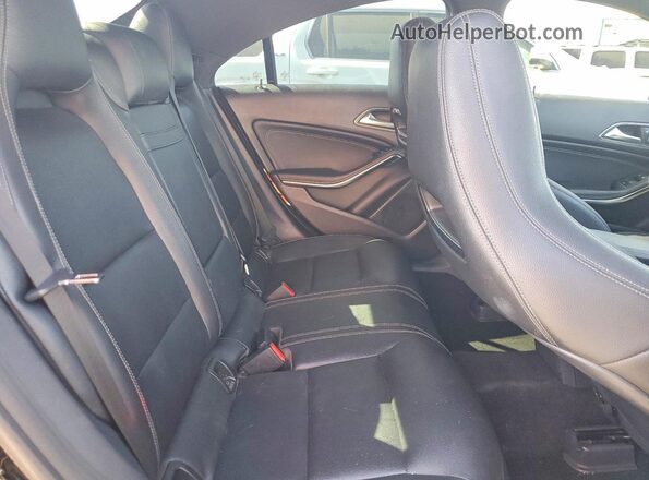 WDDSJ4EB4JN510420 2018 MERCEDES-BENZ CLA-CLASS Black Vista de los asientos traseros