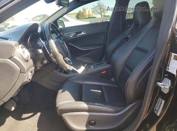 WDDSJ4EB4JN510420 2018 MERCEDES-BENZ CLA-CLASS Black Vista interior delantera