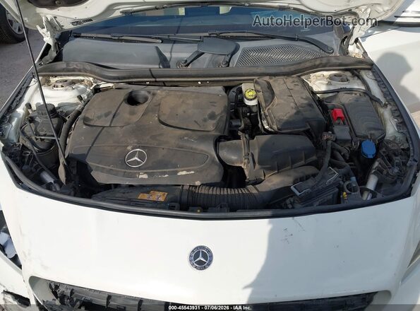 WDDSJ4EB4JN550609 2018 MERCEDES-BENZ CLA 250 White Widok z tyłu