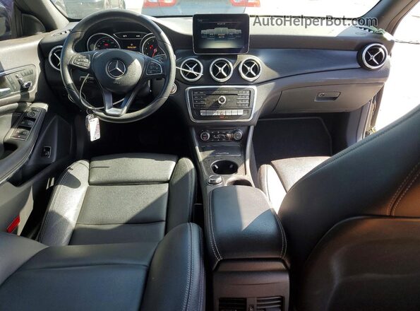 WDDSJ4EB5JN501211 2018 MERCEDES-BENZ CLA-CLASS Black Вид панелі приладів