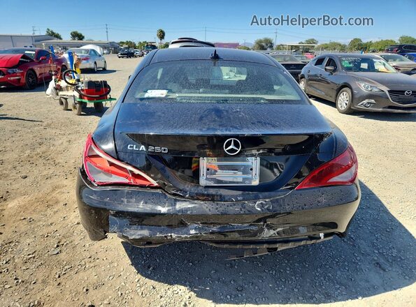 WDDSJ4EB5JN581867 2018 MERCEDES-BENZ CLA-CLASS Black Вид ззаду