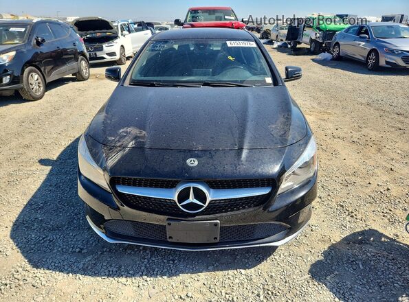 WDDSJ4EB5JN581867 2018 MERCEDES-BENZ CLA-CLASS Black Вид спереду