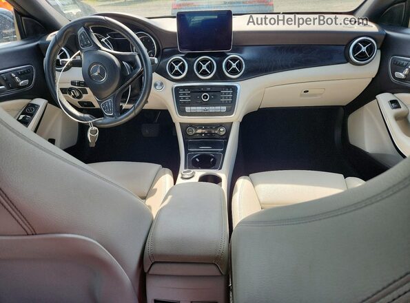 WDDSJ4EB5JN612230 2018 MERCEDES-BENZ CLA-CLASS Синий Вид панели приборов