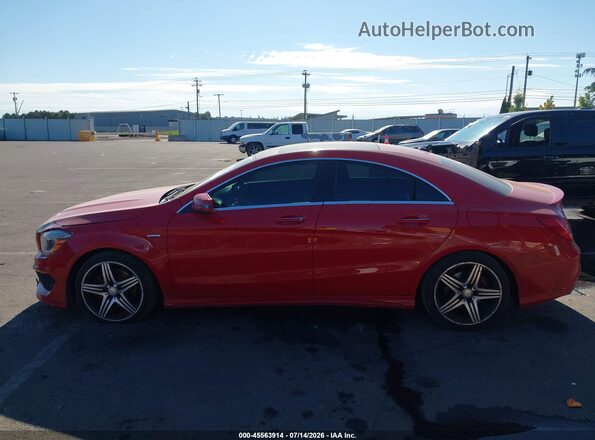 WDDSJ4EB6GN386935 2016 MERCEDES-BENZ CLA 250 Красный Панорамный вид салона 360°